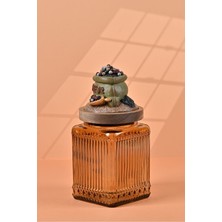 El Yapımı Özel Tasarım Karabiber Baharat Kavanozu - 700 ml - Vakumlu Ahşap Kapaklı (Yeşil Detaylı) - Medium Amber Çizgili Cam - Mutfak ve Ev Dekorasyonu