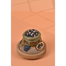 El Yapımı Özel Tasarım Karabiber Baharat Kavanozu - 700 ml - Vakumlu Ahşap Kapaklı (Yeşil Detaylı) - Medium Amber Çizgili Cam - Mutfak ve Ev Dekorasyonu