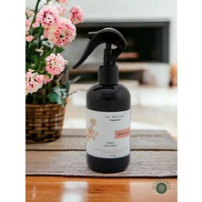 La Melisse Fragrances Doğal Şeftali Çiçeği Sprey Oda ve Çamaşır, Kumaş Kokusu 250 ml ve Çubuklu Bambu Oda Kokusu 50 ml