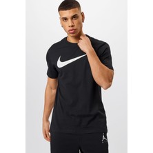 Nike Sportswear Clup Swoosh Siyah Erkek Spor Tişört Nefes Alabilir Kumaş ile Spor ve Günlük Kombin