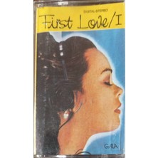 First Love / 1 Kaset