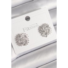 Callerrons Accessories Gümüş Renk Zirkon Taşlı Yonca Model Kadın Küpe - EBJ241214W29916