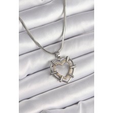 Clariss 316L Çelik Gümüş Renk Italyan Zincir Mix Renk Zirkon Taş Detay Kalp Model Kadın Kolye