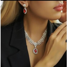 Özel Taşlarla Dizayn Edilmiş Kırımızı Taşlı Çok Özel Takı Seti