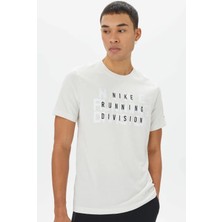 Nike Dri Fit Running Division Men's Tee Erkek Koşu Antrenman Tişörtü Beyaz