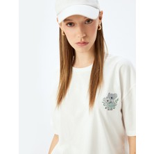 Koton Koala Baskılı Bisiklet Yaka Rahat Kalıp Kısa Kollu T-Shirt