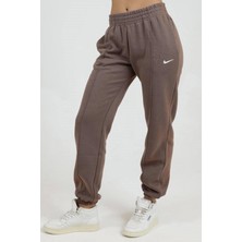 Nike Sportswear Loose Fit Pant Bol ve Uzun Kesim Eşofman Altı Koyu Kahverengi