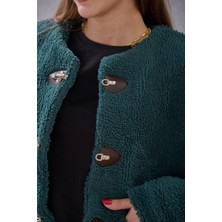 Kadın Cepli Toggle Düğme Detaylı Peluş Tasarım Mont