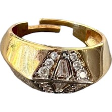 Defne Silver Bety Piramit Taşlı Yüzük