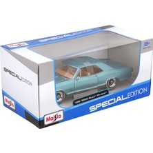 Maisto 1:26 1965 Buick Riviera Model Araba 31214 - Mavi