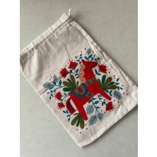 Majalis Design Yılbaşı Desenli, Kırmızı At Figürlü, Çok Amaçlı El Boyaması Bez Kese/poşet, 20  x  30