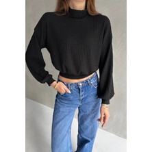 Balıkçı Yaka Dokulu Crop Siyah Bluz