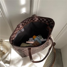 Muchen Moda Tote Kadın Çantası Yeni Yumuşak Deri Kayınvalide Büyük Kapasiteli Omuz Çantası Doku Banliyö Çantası (Yurt Dışından)