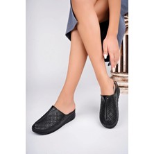 Apella 4105 Önü Kapalı Kare Nakışlı Günlük Kadın Terlik