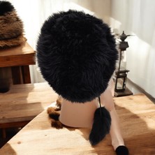 AbbasShop Toskanalı Bayan Deri Ushanka Ayarlanabilir Yumuşak Dokunuşlu Kışlık Şapka Börk Bere Siyah Renkli