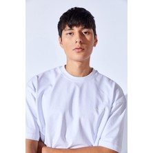 Manche Beyaz  Kalın Gramajlı Soft Dokulu Fırçalı Yüksek Baskılı Oversize Erkek Tshirt | MNN211049-01