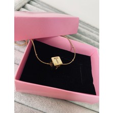 Pink Çelik Kolye “t” Küp 1x1 Cm. Harf Kolye Gold-Özel Kutusunda