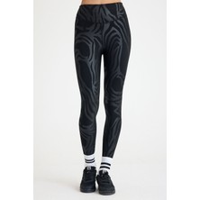 Alışveriş Sokağı Dar Kesim Desenli Lanzarote Deri Görünümlü Toparlayıcı Spor Tayt