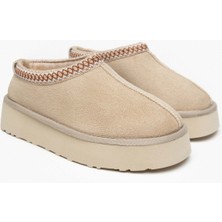 Nişantaşı Shoes Sweet Süet Düz Taban Sabo Ev Terliği Kum Beji Renkli İç Kısım Kürklü Konforlu Tasarım