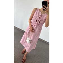 Bağlamalı Şeritli Pembe Elbise