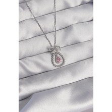 Ebijuteri 316L Çelik Gümüş Renk Fiyonk Detaylı Pembe Zirkon Taşlı Damla Model Kolye