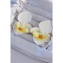 Ebijuteri Beyaz Renk Inci Detay Orkide Çiçeği Küpe