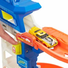 Hot Wheels City Köpek Balığından Kaçış Oyun Seti HDP06