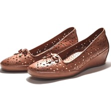 Onlo Ayakkabı F-10 Deri Ortopedik Siyah & Taba Dolgu Topuk Kadın Babet