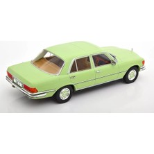 Model Car 1972 Mercedes Benz S Class 280 S - W116