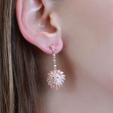 Necati Gün Aslan Başlı Zirkon Taşlı Rose Gold Kaplama Gümüş Küpe