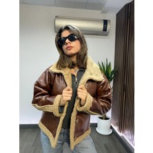 Kadın Kahverengi Içi Kürklü Düğmeli Suni Deri Mont HZL23W-BRC129331