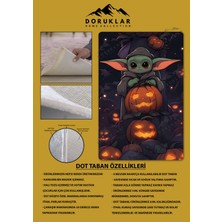 Kaymaz Taban Makinada Yıkanabilir Dijital Baskı Baby Yoda Desenli Genç ve Çocuk Odası Halısı Dot Taban Halı