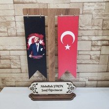 Kişiye Özel Ahşap Kırlangıç Bayrak Masa Isimliği