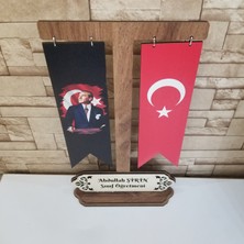 Kişiye Özel Ahşap Kırlangıç Bayrak Masa Isimliği