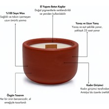 Candle Purr Pine Haven 200G Soya Mumu -El Yapımı Kiremit Kırmızısı Beton Kapta