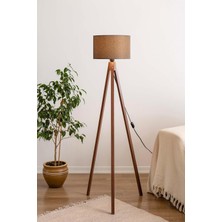 Woodhub Kahverengi Dokulu Silindir Başlık Ahşap Üç Ayaklı Lambader
