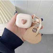 Dmay Airpods 4. Nesil (2024) Uyumlu Silikon Sevimli Figürlü Kılıf