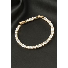 Feryal Dikdörtgen Zirkon Taşlı Lüks Kararmaz Bileklik 4*9 mm