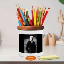 Asilmeydan Eli Cebinde Asil Kemal Atatürk Ahşap Seramik Kalemlik - (1068)