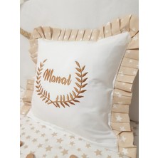 Baby Clime, Kahverengi Fırfırlı Nakışlı Kırlent 40x40 cm Bebek İsimli Takı Yastığı İçi Dolgulu B1