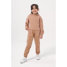 Minipodyum Kız Çocuk Kapşonlu Baskısız Kapitoneli Sweatshirt Eşofman takımı