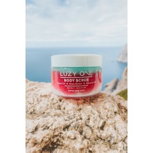 Luzy One Body Scrub - Cildinizi Temizleyen Büyüleyici Vanilya Kokulu Vücut Peelingi - 300 ml