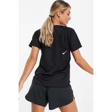 Nike Dri-Fit Race Top In Black Kadın Siyah Spor Tişört