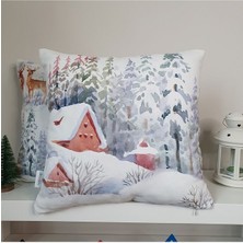 Decofav Sulu Boya Dağ Evleri Karlar Altında Yılbaşı Temalı Kırlent Kılıfı