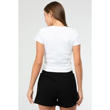 Speedlife Beyaz Slim Fit Basic Kaşkorse Bisiklet Yaka Kısa Kol Crop Kadın Body SF0757