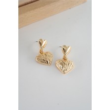 Kadın Özel Tasarım Kalp Figürlü Küpe