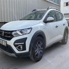 Dacia Sandero Krom Sis Çerçevesi 2 Parça 2020> Paslanmaz Çelik