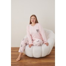 Eyfuze kadın Büyük Beden Desenli Yakası Düğmeli Uzun Kollu Kışlık Pijama Takımı