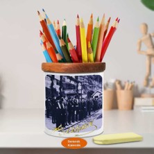 Asilmeydan Demiryolu Açılışında Kemal Atatürk Ahşap Seramik Kalemlik -s350