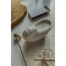Mandalin Art Studio Deniz Kabuğu Görünümlü Dekoratif Mum Vazo